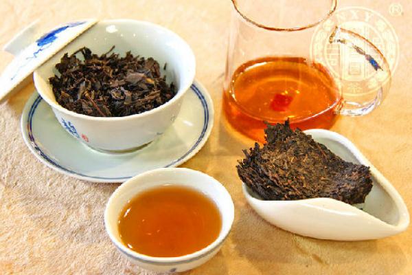黑茶是發酵的茶嗎 黑茶是全發酵還是半發酵