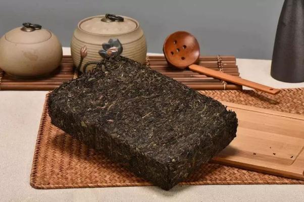 黑茶是發酵的茶嗎 黑茶是全發酵還是半發酵