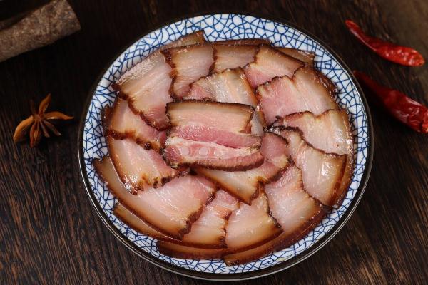 熏臘肉有毒嗎 熏臘肉有營養嗎