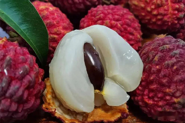 荔枝王的功效與作用 荔枝王可以美容養顏嗎