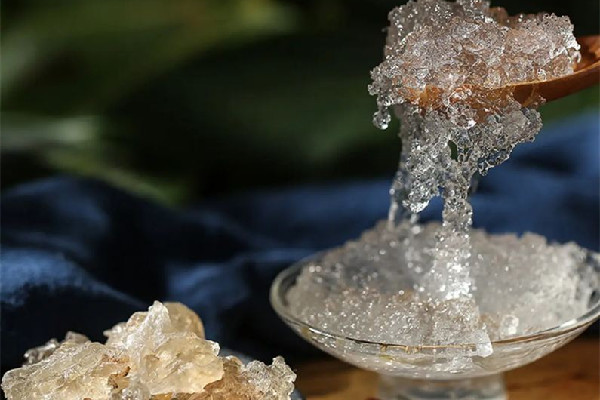 雪燕泡發多久合適 雪燕用熱水泡還是冷水泡